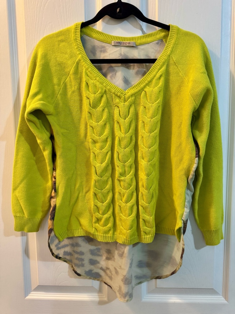 Lime Green Knit Sweater with Leopard Chiffon Back – Size M - Picture 2 of 4